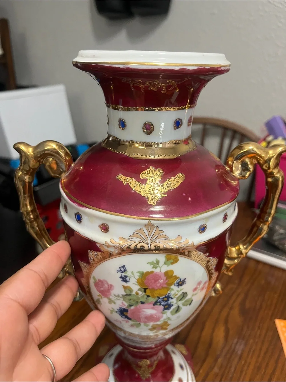 Vintage Red and Gold Porcelain Floral Vase - Picture 5 of 10